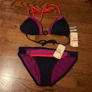 NWT! Tommy Bahama 2 piece bathing suit (top and bottom size XS)